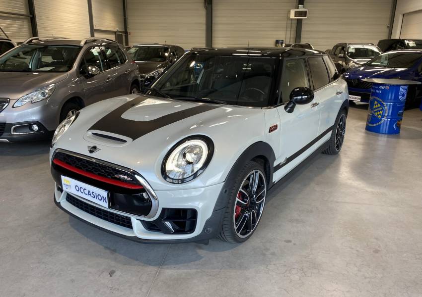 Mini Clubman (2) John Cooper Works ALL4 231 ch BVA8