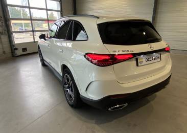 Mercedes GLC (2) GLC 300 de AMG Line 4MATIC