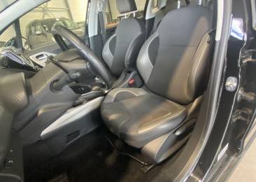 Peugeot 2008 1.2 L 110 S&S EAT6 Allure