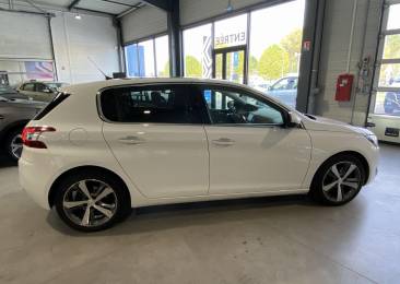 Peugeot 308 (2) 2.0 BlueHDi 150 S&S EAT6 Allure