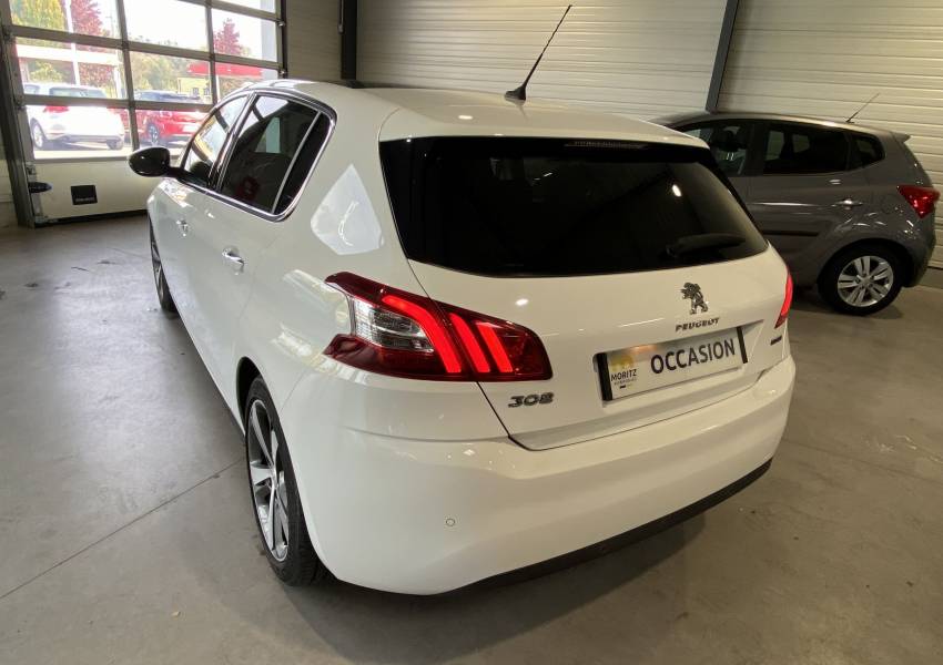 Peugeot 308 (2) 2.0 BlueHDi 150 S&S EAT6 Allure