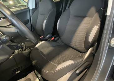 Peugeot 208 1.2  82 Style
