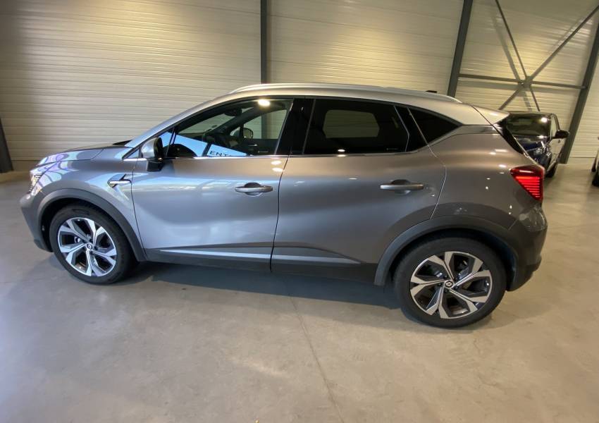 Renault Captur (2) R.S. Line E-Tech hybride 145 -21B
