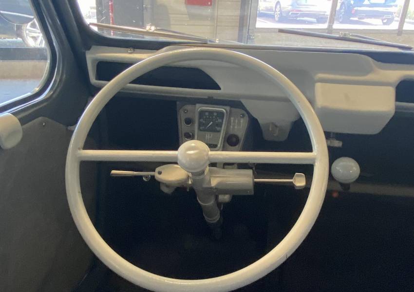 Citroën 2 CV  Portes Suicides