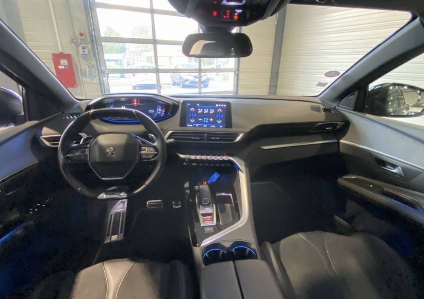 Peugeot 3008 (2) Puretech 180 S&S EAT8 GT LINE