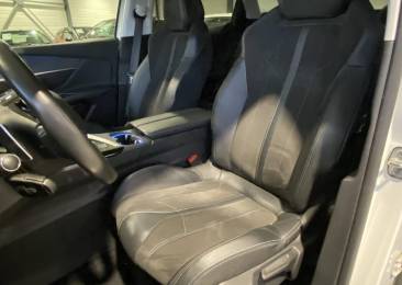 Peugeot 3008 (2) Puretech 130 S&S EAT8 CROSSWAY