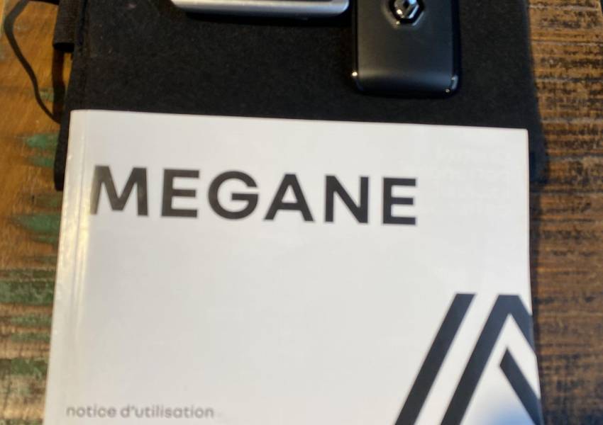 Renault Mégane Berline (4) evolution Blue dCi 115 EDC