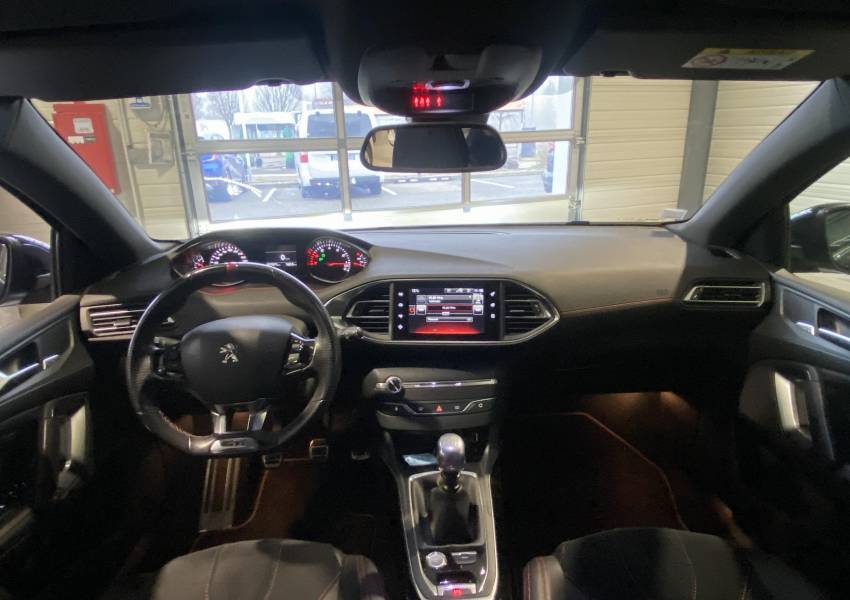 Peugeot 308 (2) 1.6 THP 270 S&S GTi