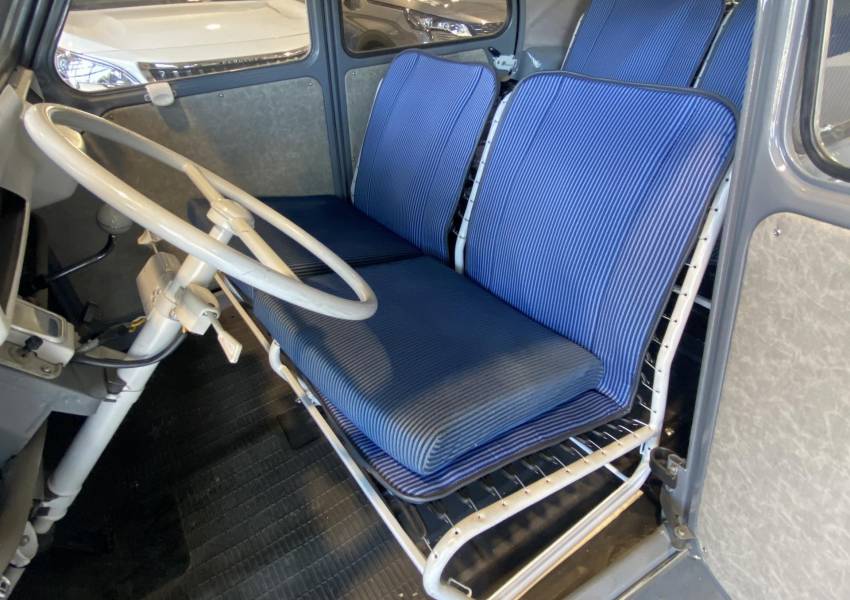 Citroën 2 CV  Portes Suicides