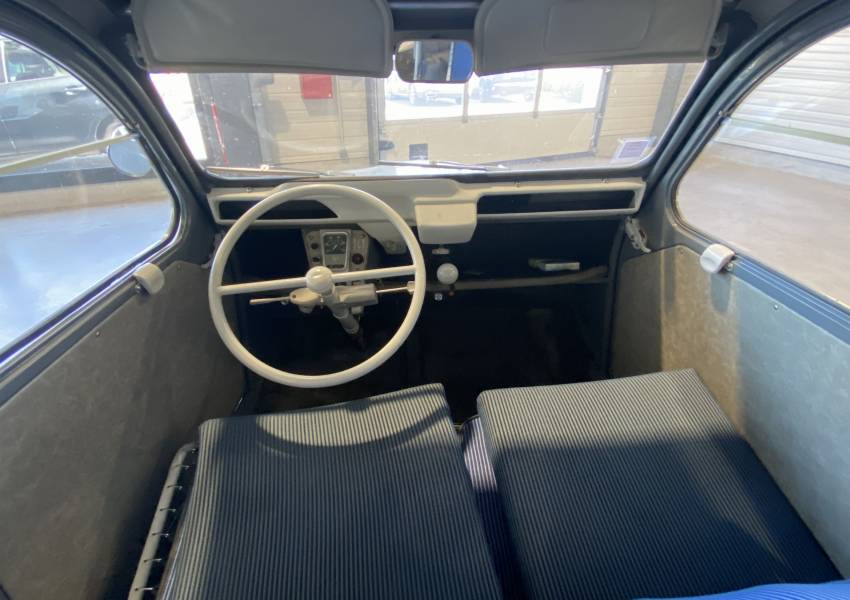 Citroën 2 CV  Portes Suicides