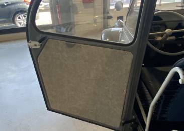 Citroën 2 CV  Portes Suicides