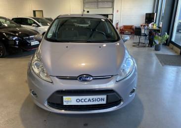 Ford Fiesta (6) 5P 1250 82ch BVM5 Techno edition