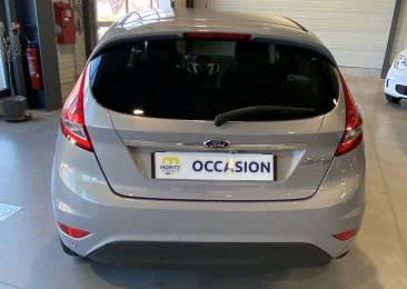 Ford Fiesta (6) 5P 1250 82ch BVM5 Techno edition