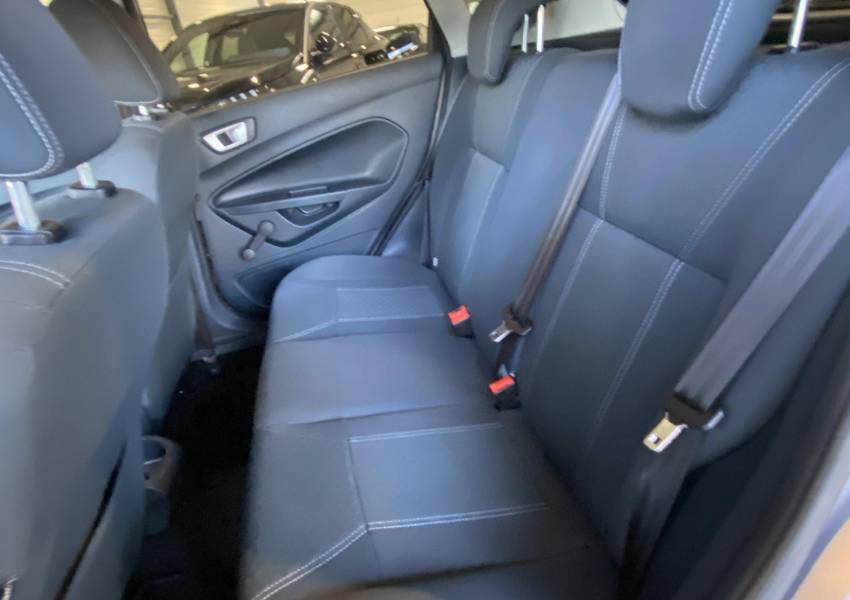 Ford Fiesta (6) 5P 1250 82ch BVM5 Techno edition