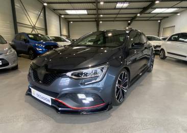 Renault Mégane Berline (4) R.S. Trophy 300 EDC