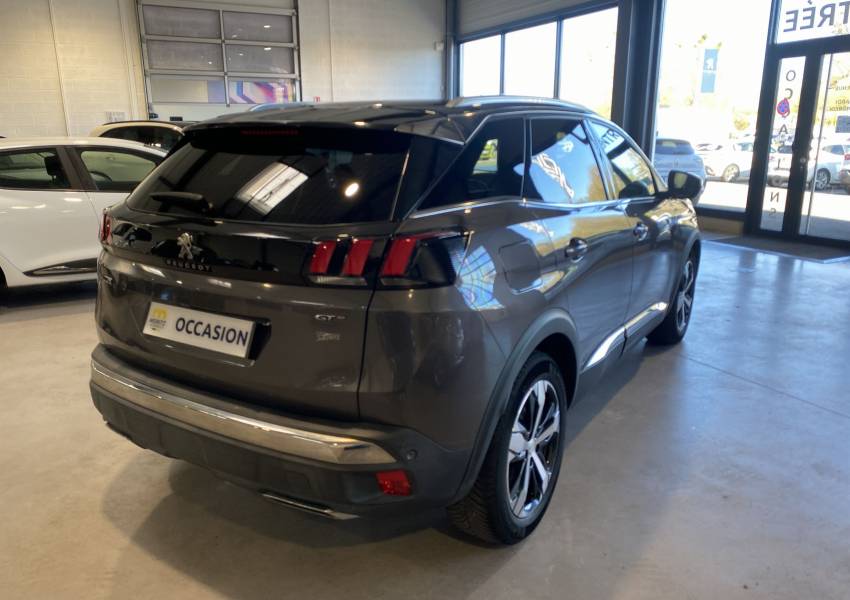 Peugeot 3008 (2) 2.0 BLUEHDI 180 S&S EAT8 GT