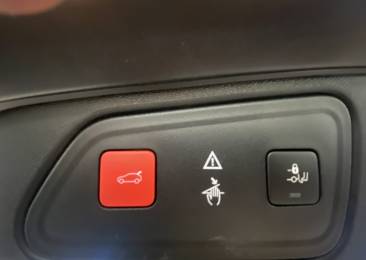 Peugeot 3008 (2) 2.0 BLUEHDI 180 S&S EAT8 GT