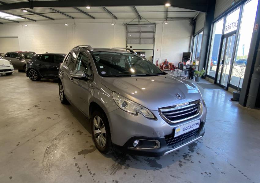Peugeot 2008 1.2 L 82 Style 
