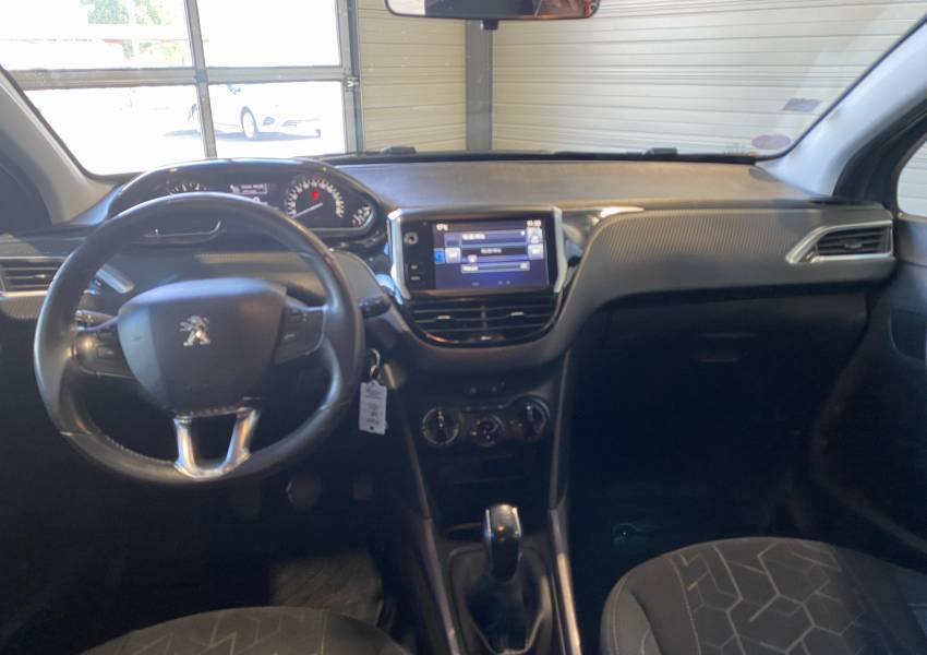 Peugeot 2008 1.2 L 82 Style 