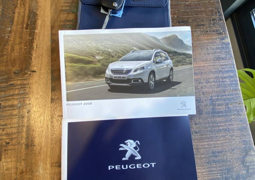 Peugeot 2008 1.2 L 82 Style 