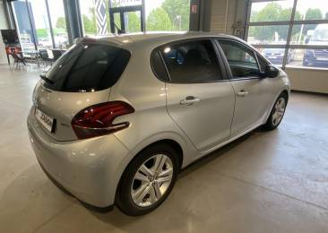 Peugeot 208 1.2L 82 Style