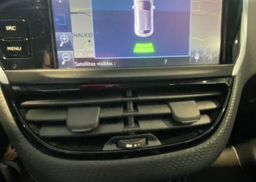 Peugeot 208 1.2L 82 Style