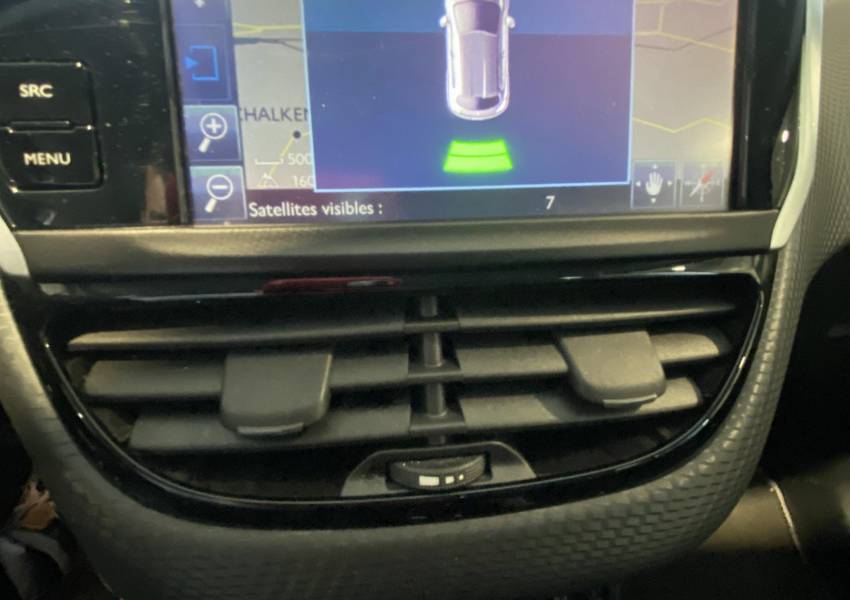 Peugeot 208 1.2L 82 Style