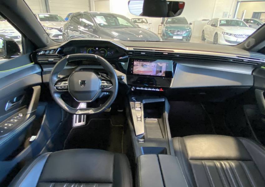 Peugeot 308 (3) PHEV 180 E-EAT8 GT