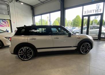 Mini Clubman (2) John Cooper Works 231 ch BVA8