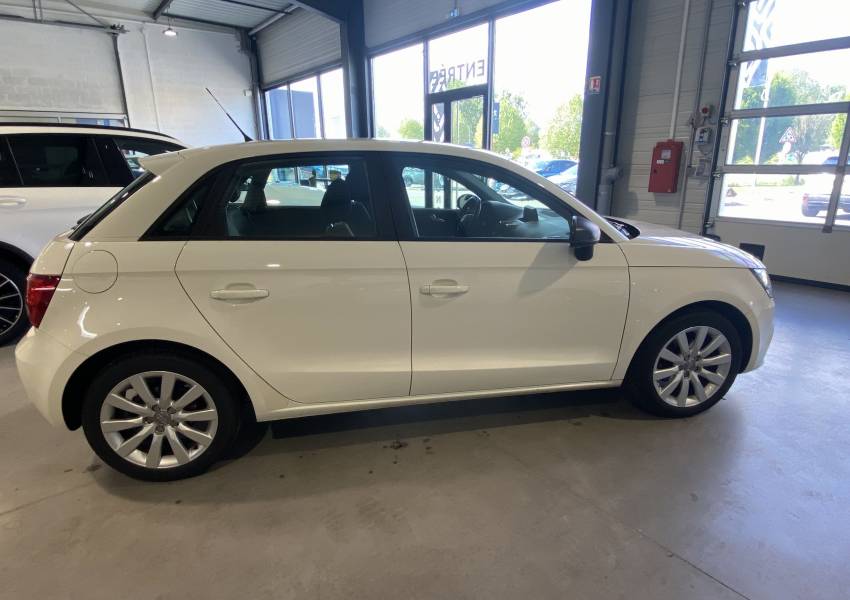 Audi A1 Sportback 1.2 TFSI ATTRACTION