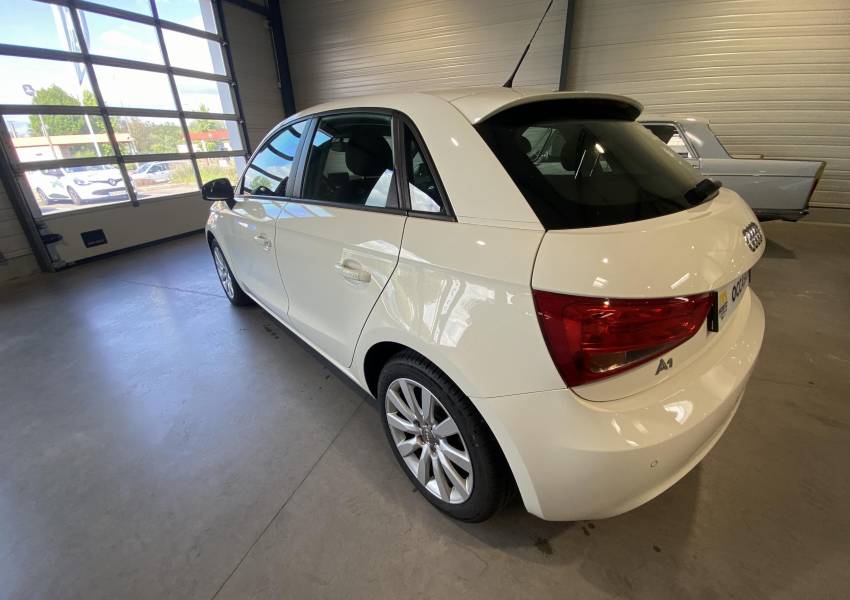 Audi A1 Sportback 1.2 TFSI ATTRACTION