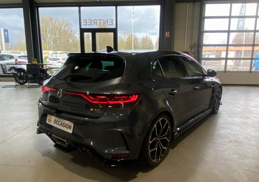 Renault Mégane Berline (4) R.S. 300 EDC