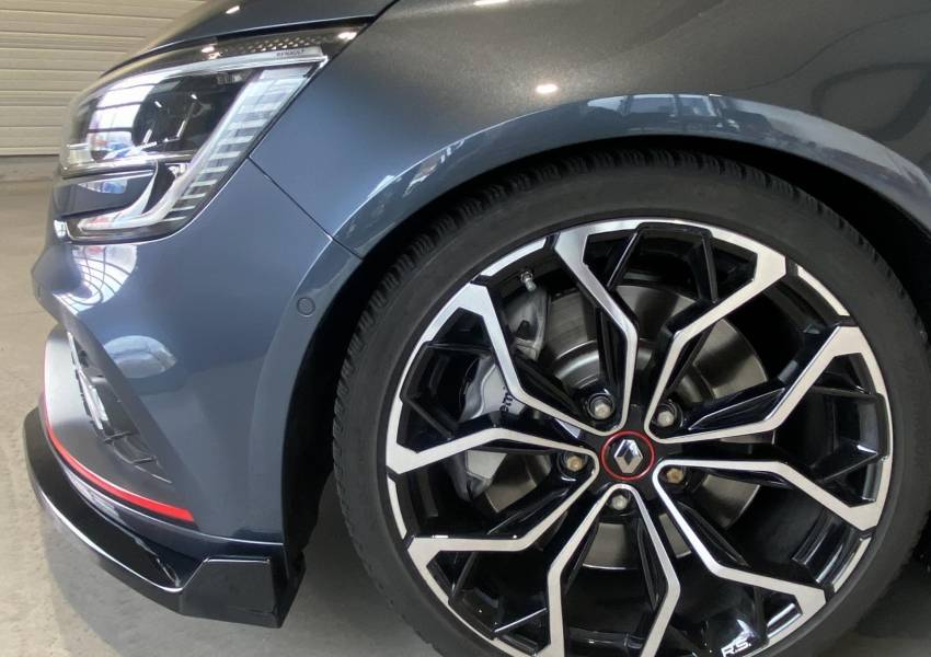 Renault Mégane Berline (4) R.S. 300 EDC
