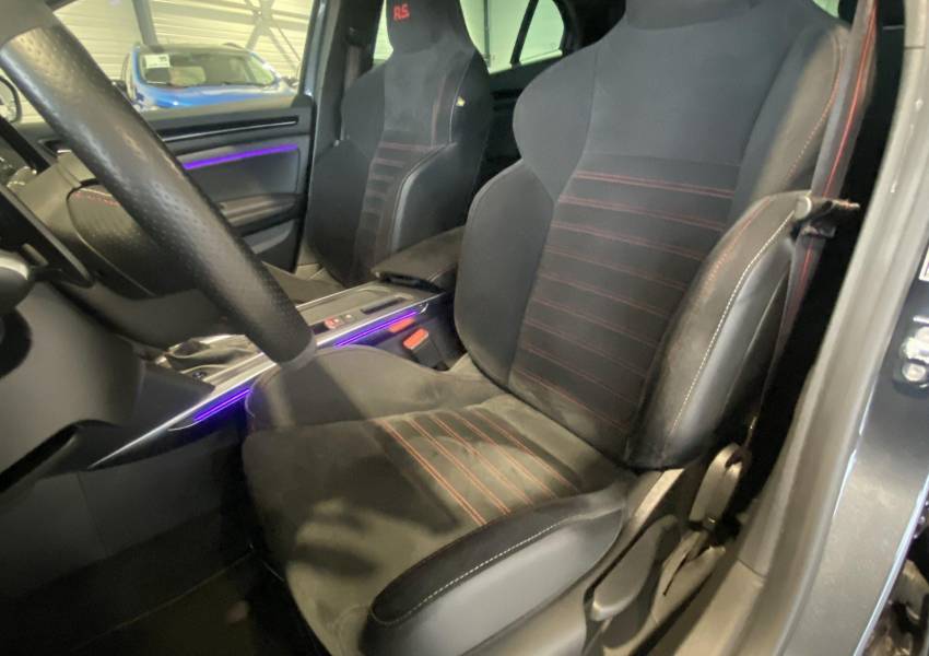 Renault Mégane Berline (4) R.S. 300 EDC