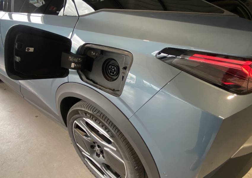 Peugeot 3008 (3) 1.6 PHEV 195 E-DCS7 GT EXCLUSIVE