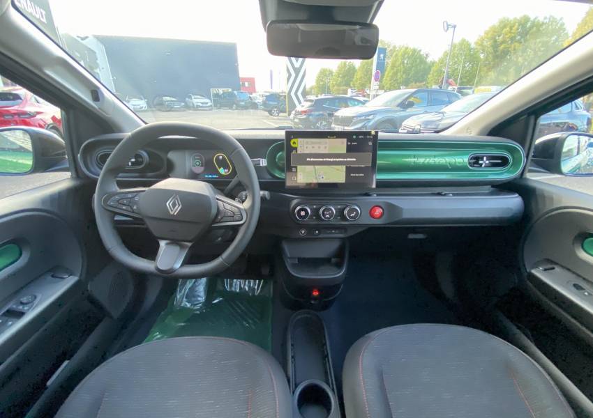 Renault Twingo E-tech (4) techno 80 ch autonomie urbaine (PRIMME CEE 3620Euros  DEDUITE)