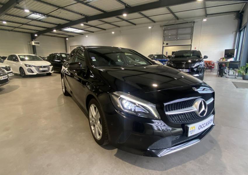 Mercedes Classe A Berline (3) A 200 Fascination
