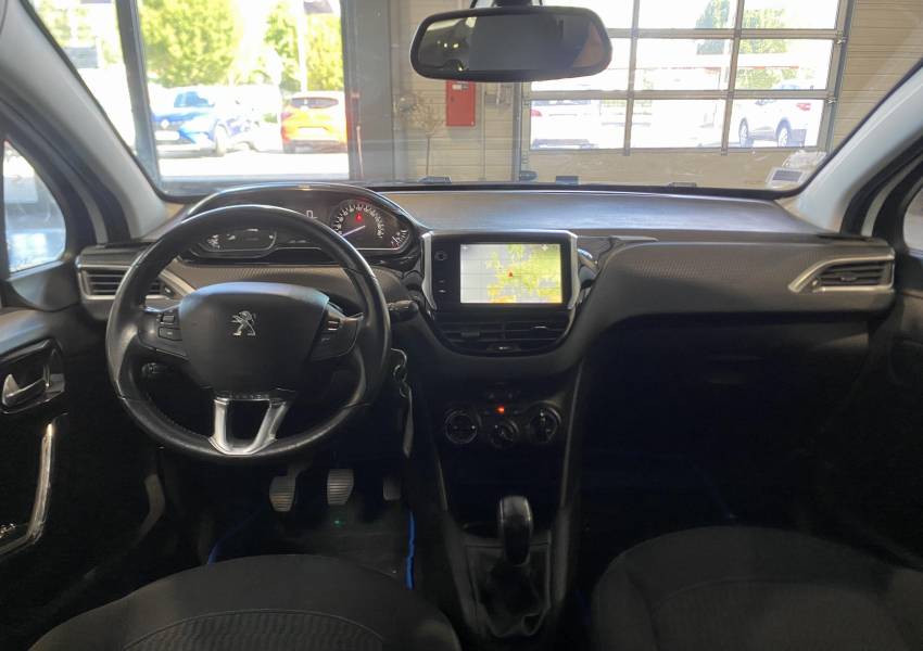 Peugeot 208 1.6 BlueHDi 100 Style