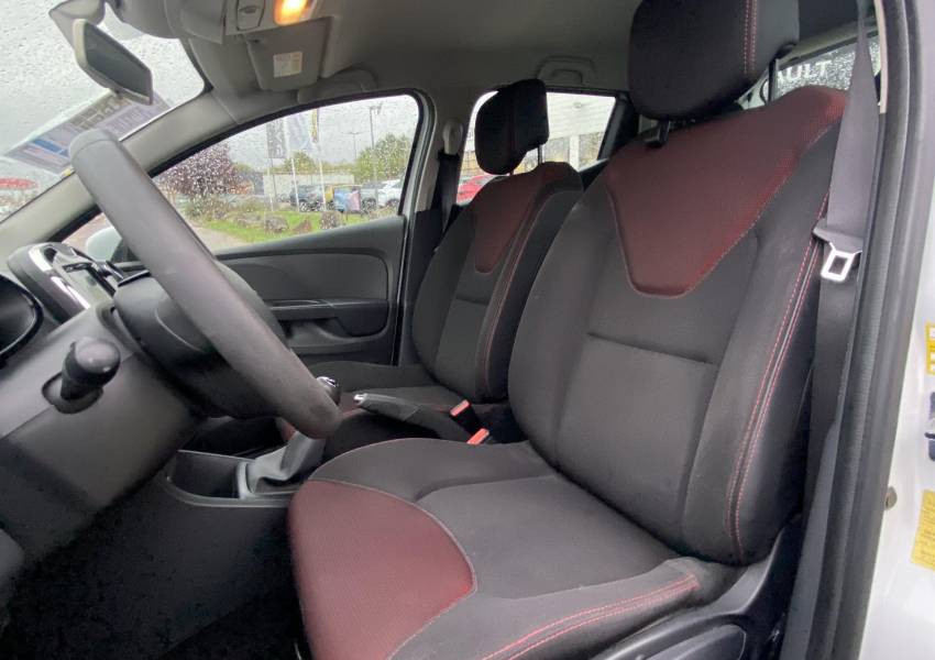 Renault Clio (4) Zen 1.2 16v 75